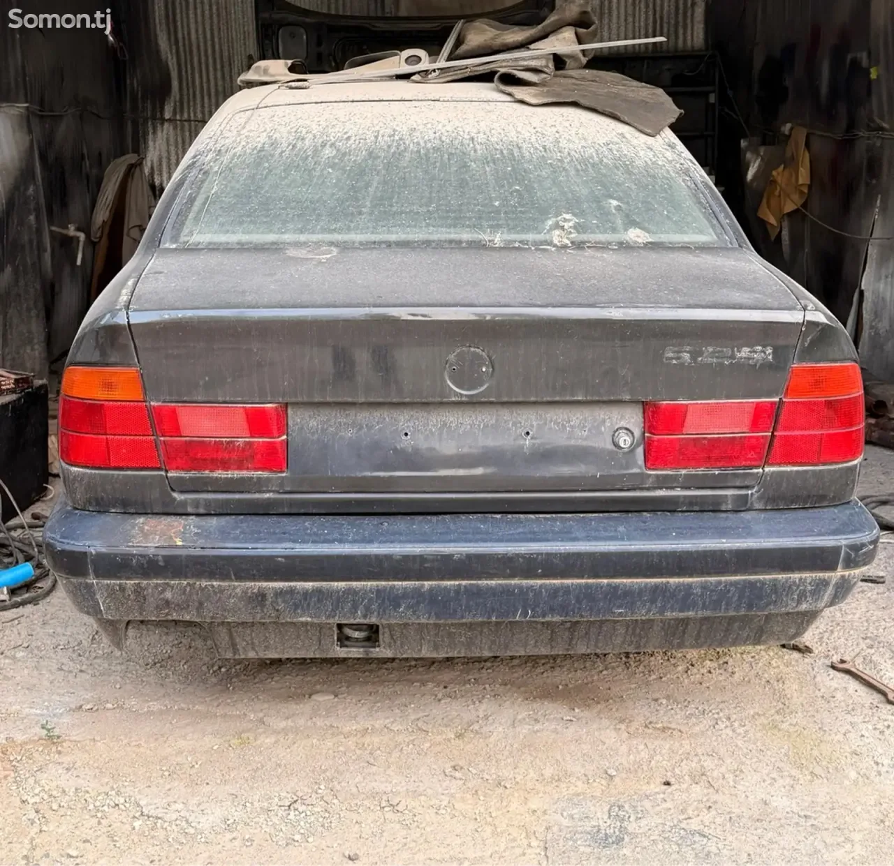 BMW 5 series 1992 · 2.5 MT