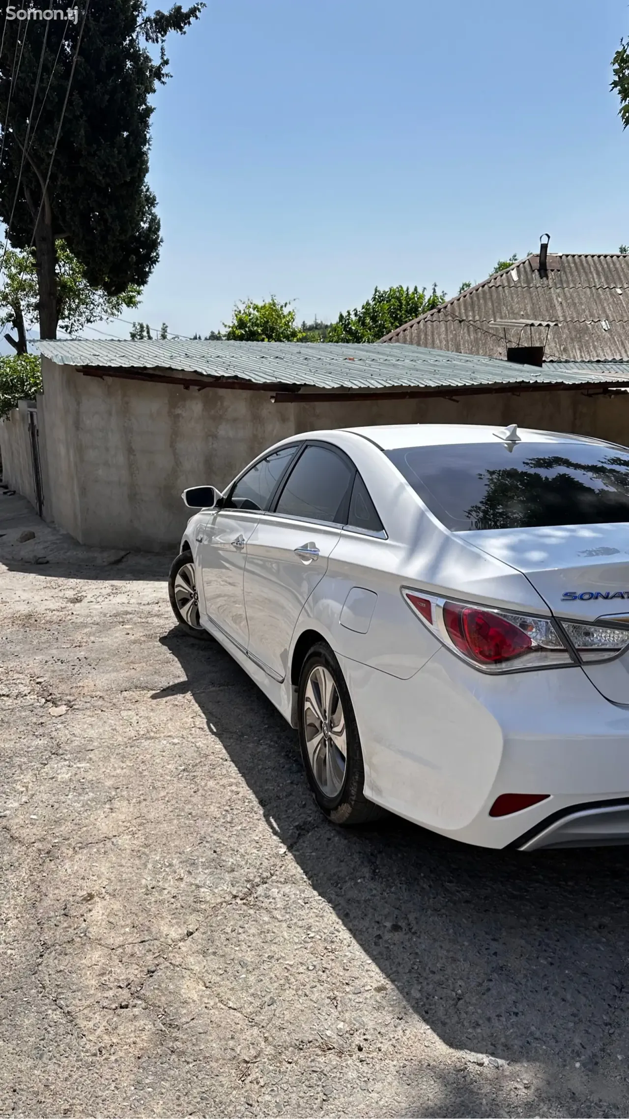 Hyundai Sonata 2015 · 1.6 AT