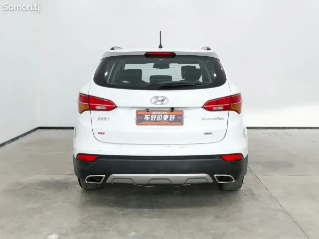 Hyundai Santa Fe 2016 · 2.4 AT