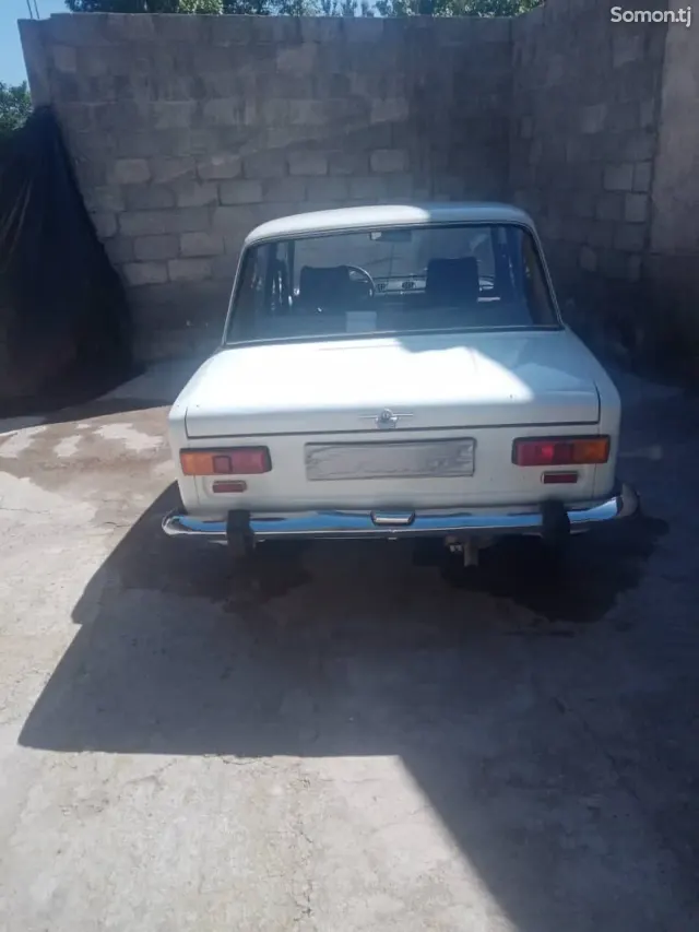 Lada (ВАЗ) 2101 1978 · 1.2 MT