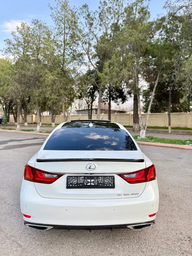 Lexus GS series 2014 · 3.5 AT