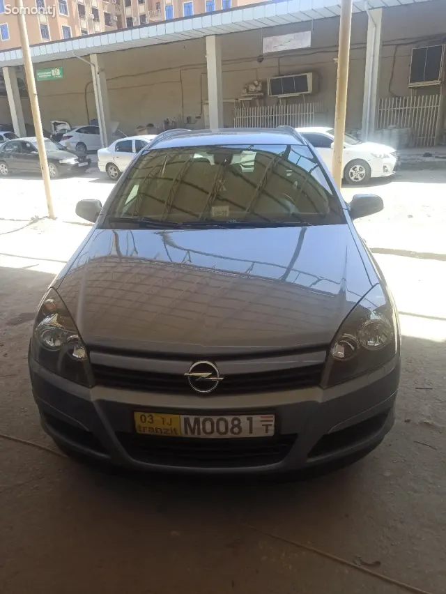 Opel Astra H 2006 · 1.8 MT