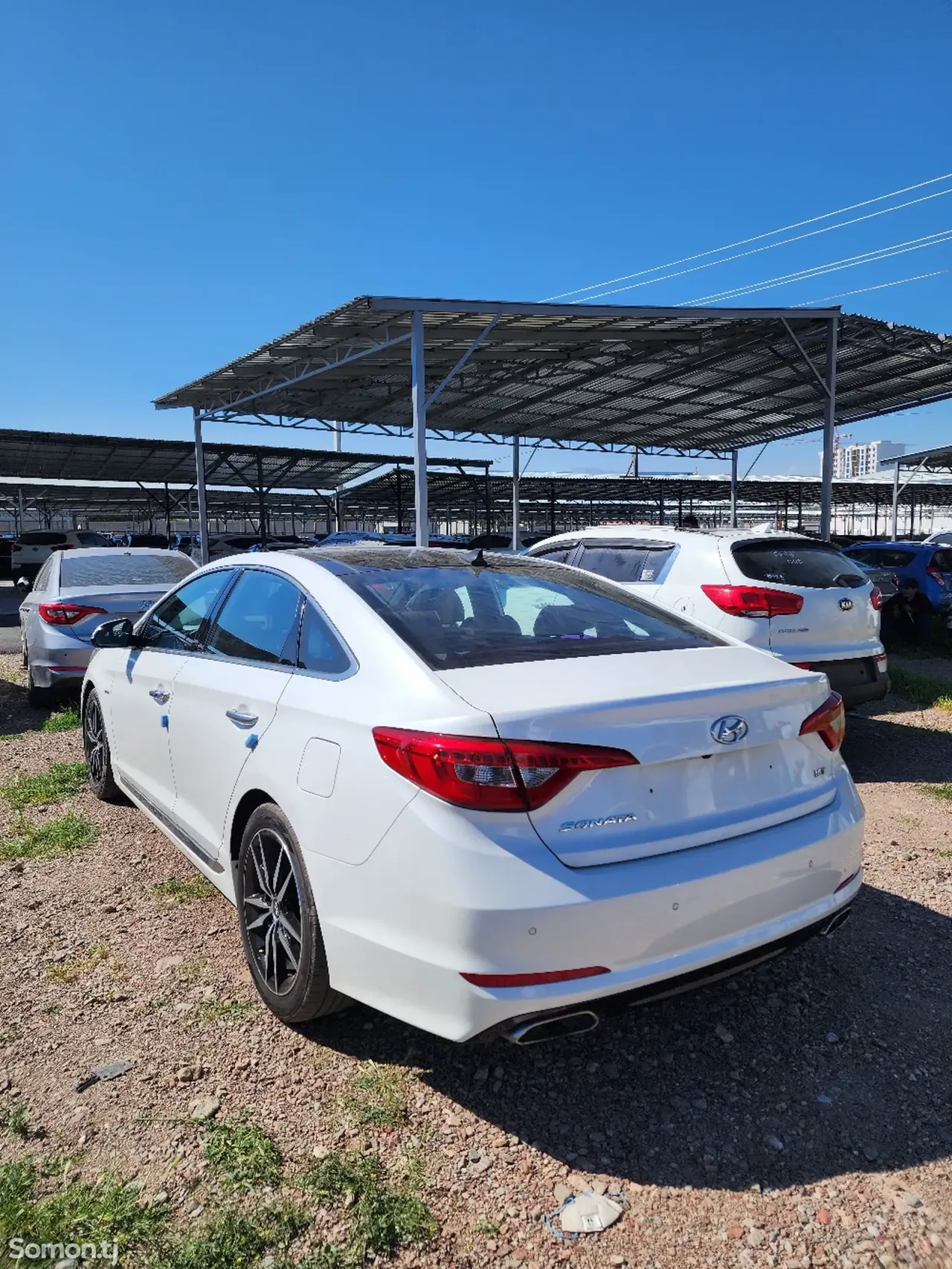 Hyundai Sonata 2015 · 1.6 AT