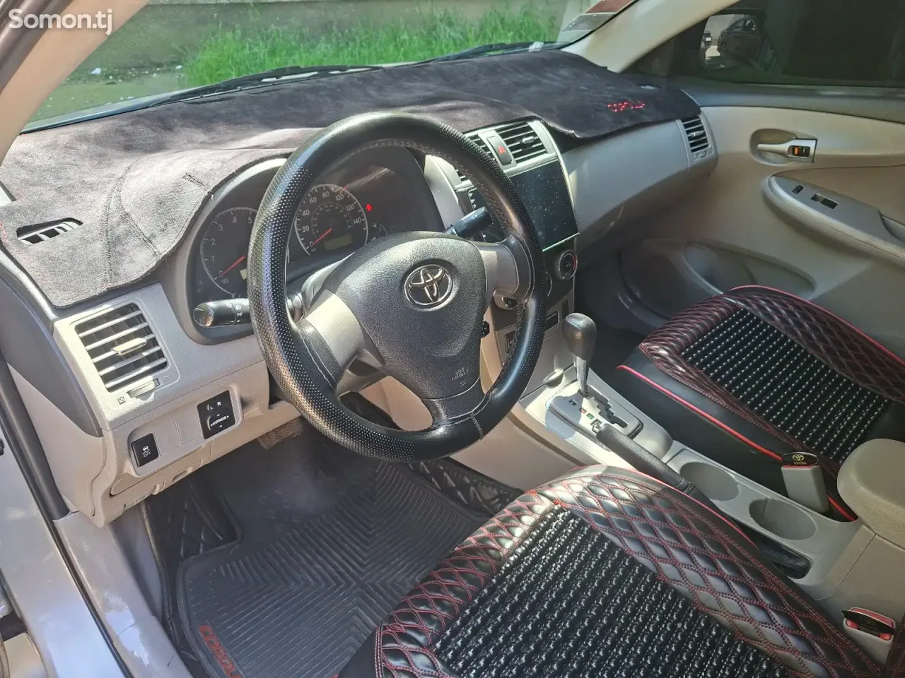 Toyota Corolla 2011 · 1.8 AT