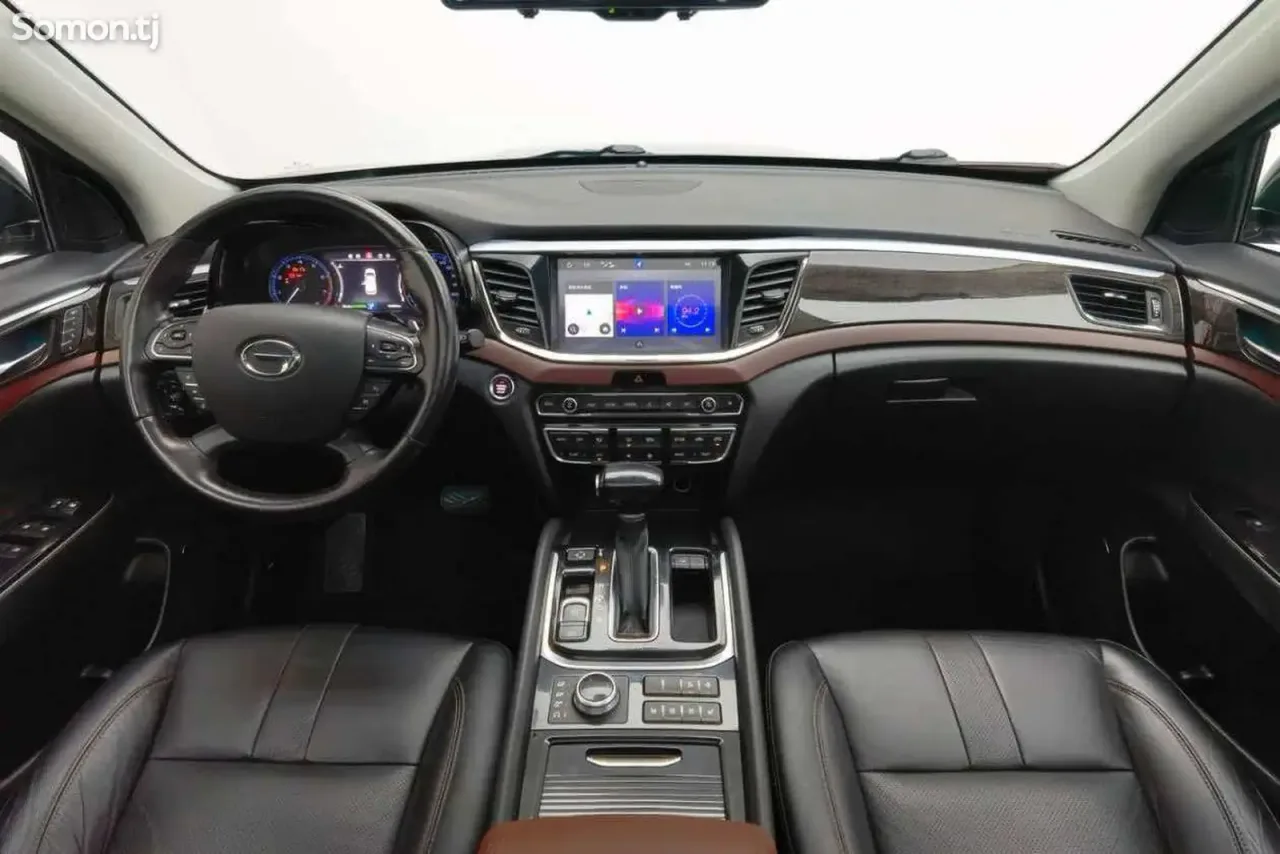 GAC Trumpchi GS8 2017 · 2.0 AT