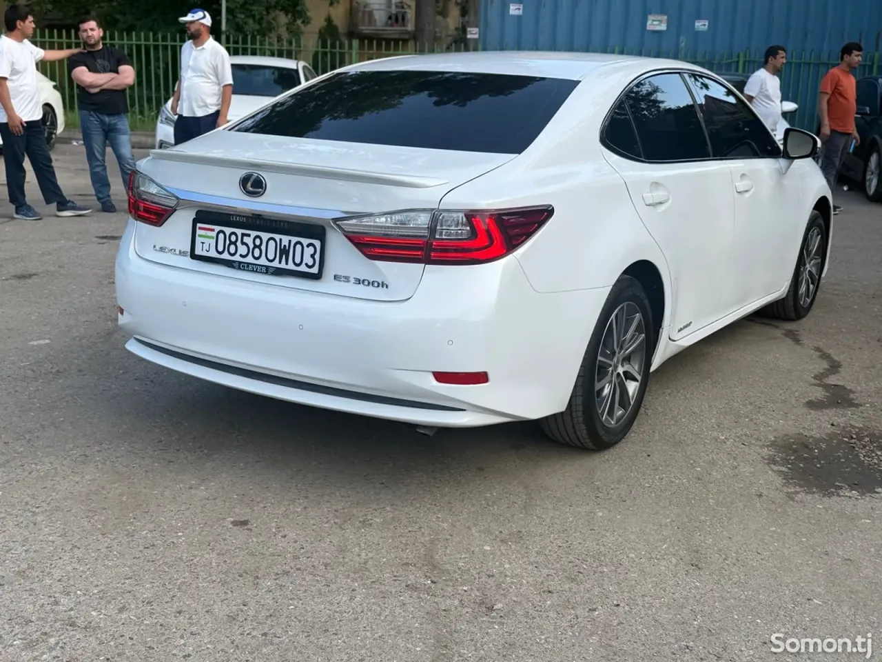 Lexus ES series 2018 · 3.0 AT