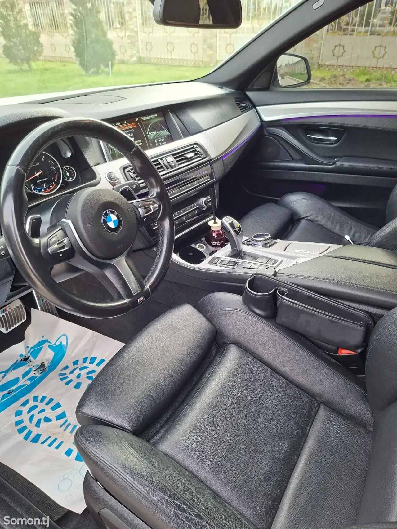 BMW M5 2014 · 3.0 AT