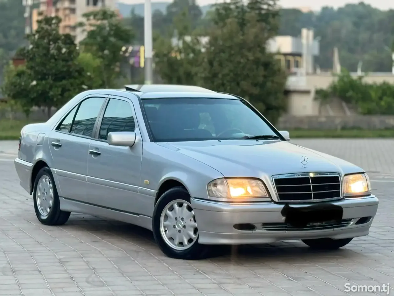 Mercedes-Benz C class 1999 · 2.0 AT