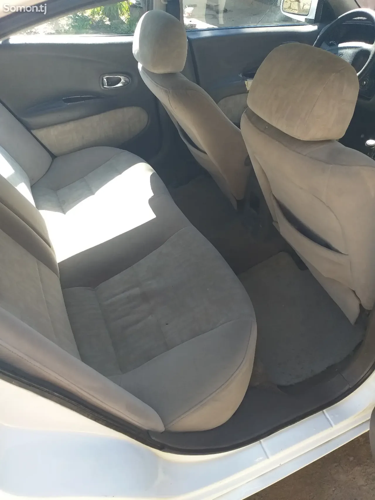 Daewoo Leganza 1997 · 1.8 MT