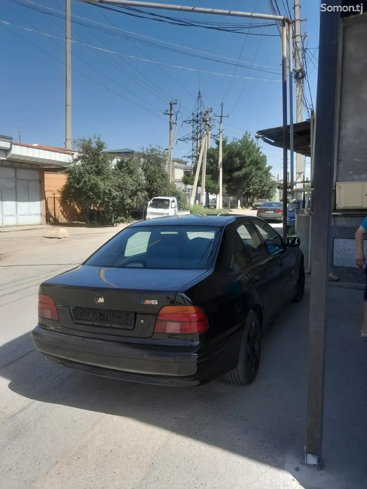 BMW 5 series 1999 · 2.8 AT