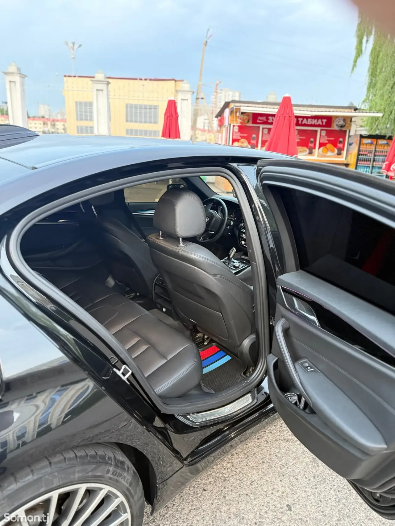 BMW 5 series 2019 · 2.0 AT