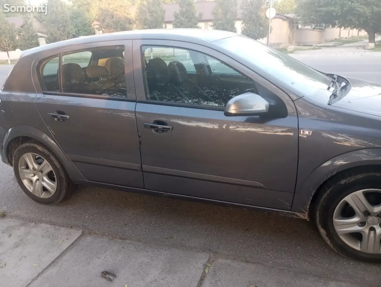 Opel Astra H 2006 · 1.8 AT