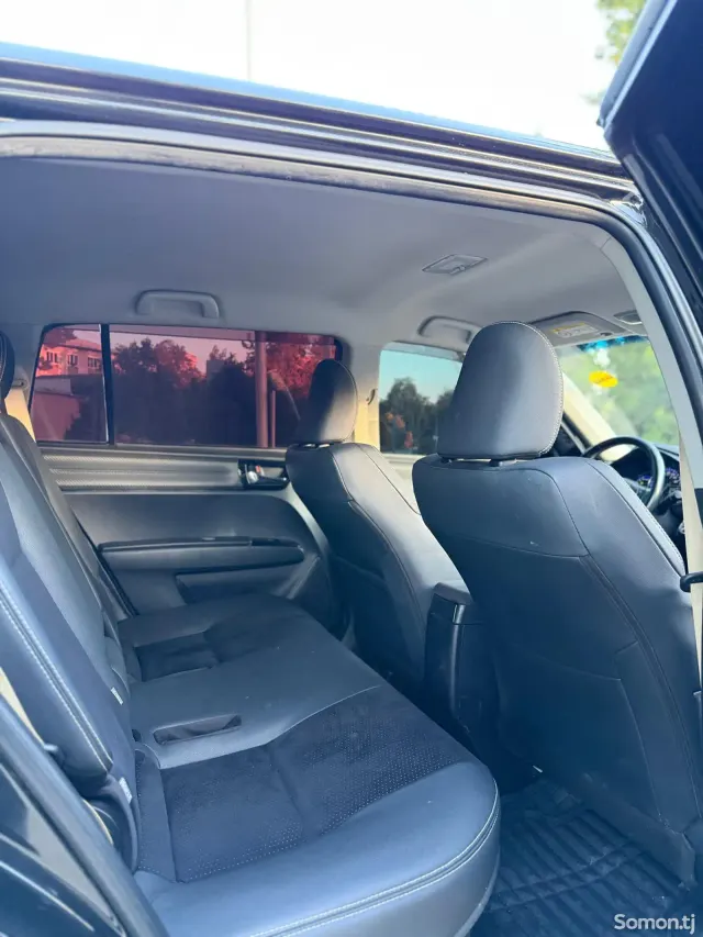 Toyota Fielder 2015 · 1.5 AT
