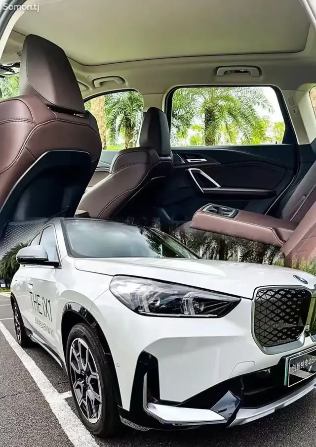 BMW iX 2025 · AT