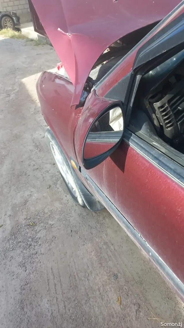 Opel Vectra B 1997 · 1.6 MT