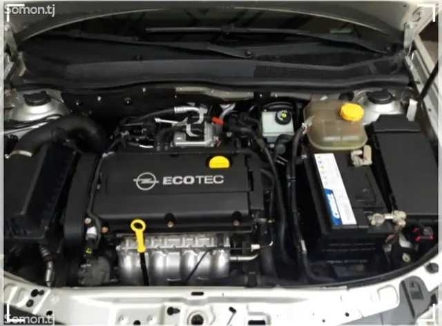 Opel Astra H 2008 · 1.6 MT