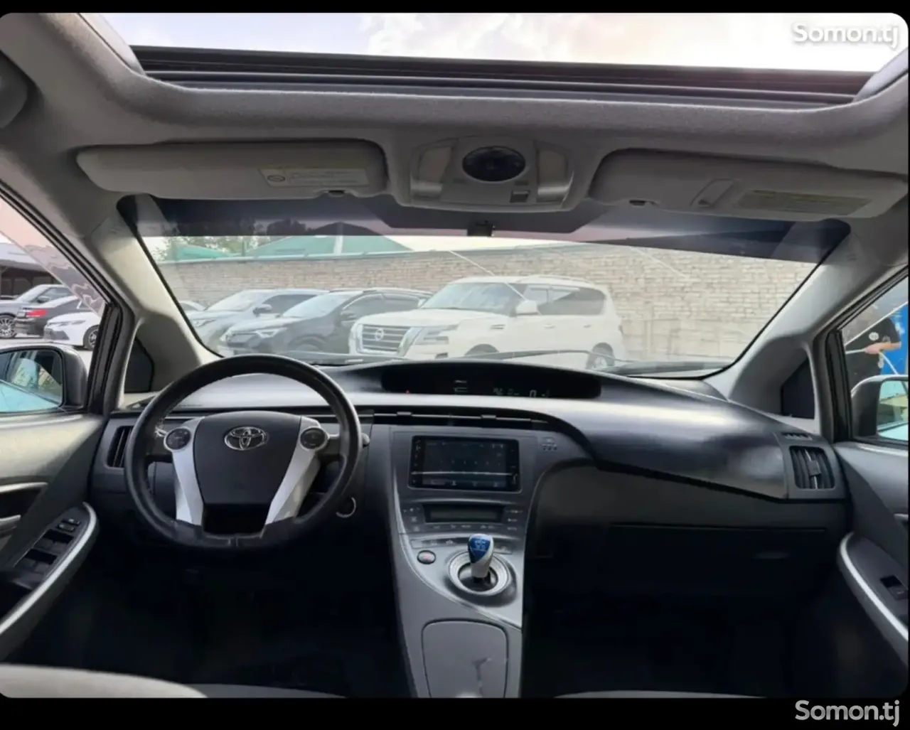 Toyota Prius 2010 · 1.8 CVT