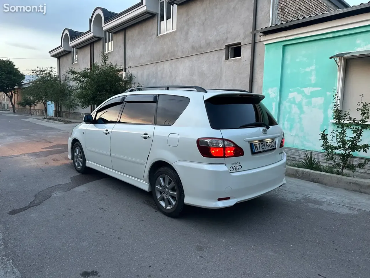 Toyota Ipsum 2007 · 2.4 AT