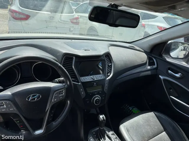 Hyundai Santa Fe 2014 · 2.4 AT