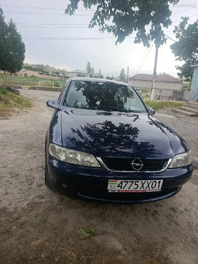 Opel Vectra B 1999 · 1.6 MT