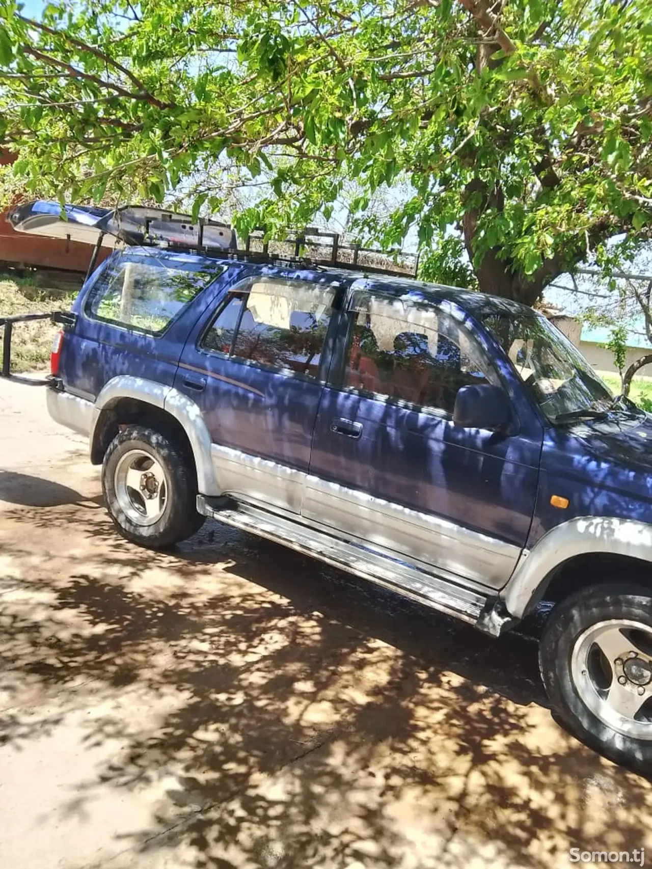 Toyota 4Runner 1997 · 2.7 AT