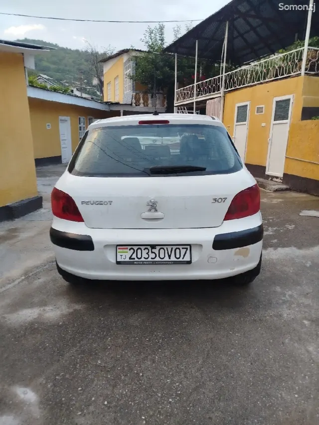 Peugeot 307 2004 · 1.8 AT