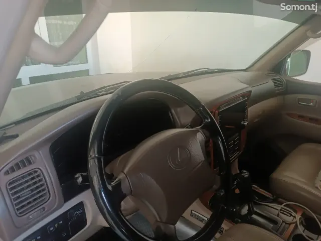 Lexus LX series 2002 · 4.7 AT