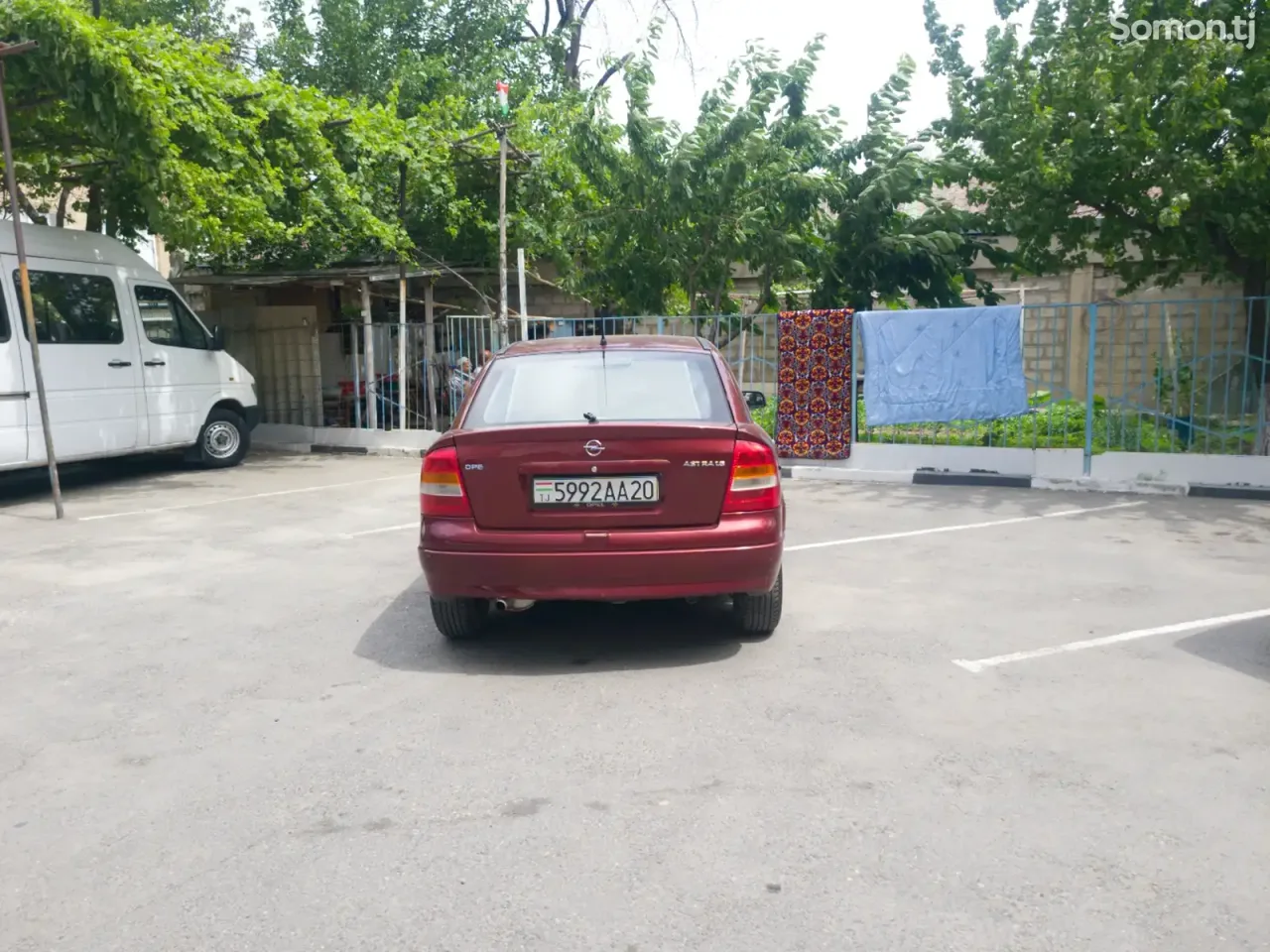 Opel Astra G 1998 · 1.6 MT