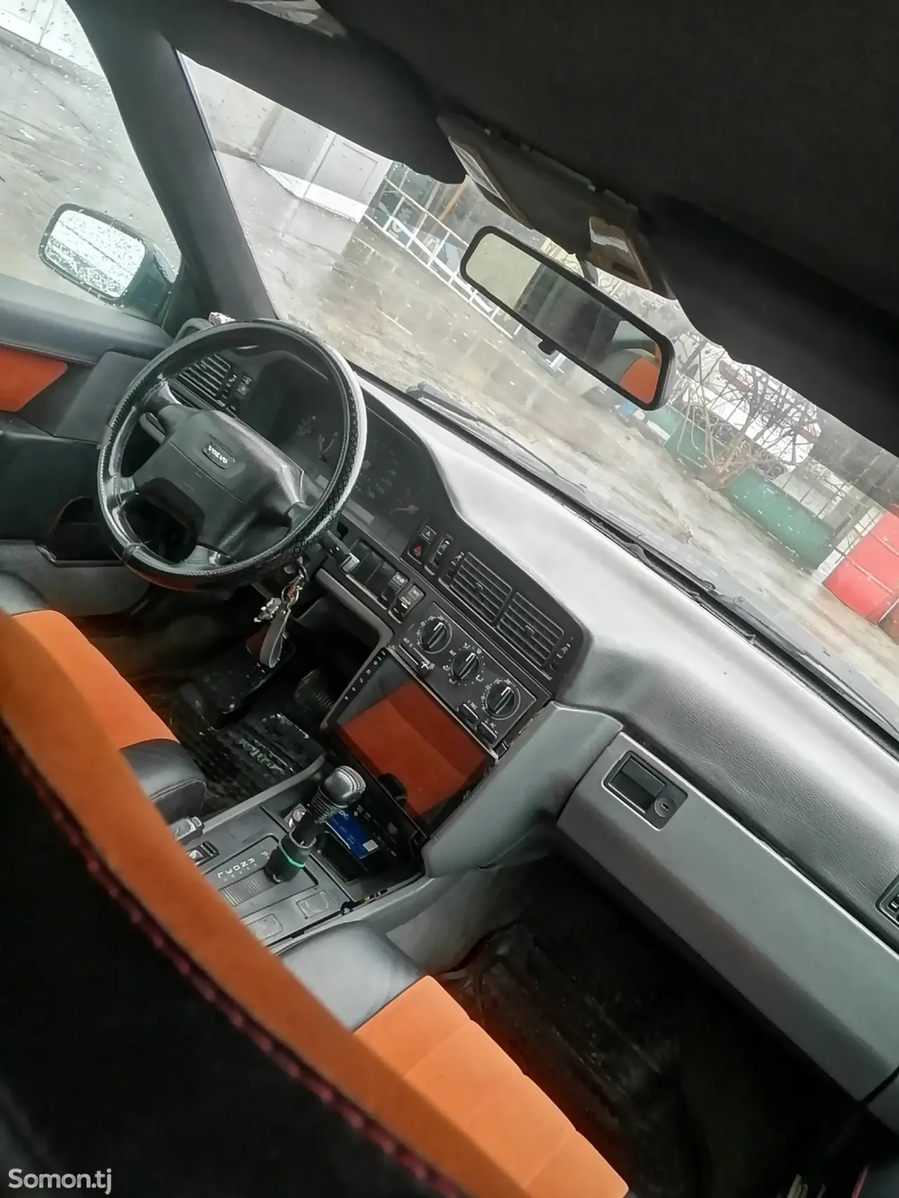 Volvo 850 1994 · 2.4 AT
