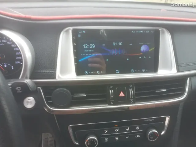 Kia K5 2016 · 1.7 AT