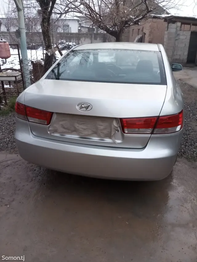 Hyundai Sonata 2006 · 2.0 AT