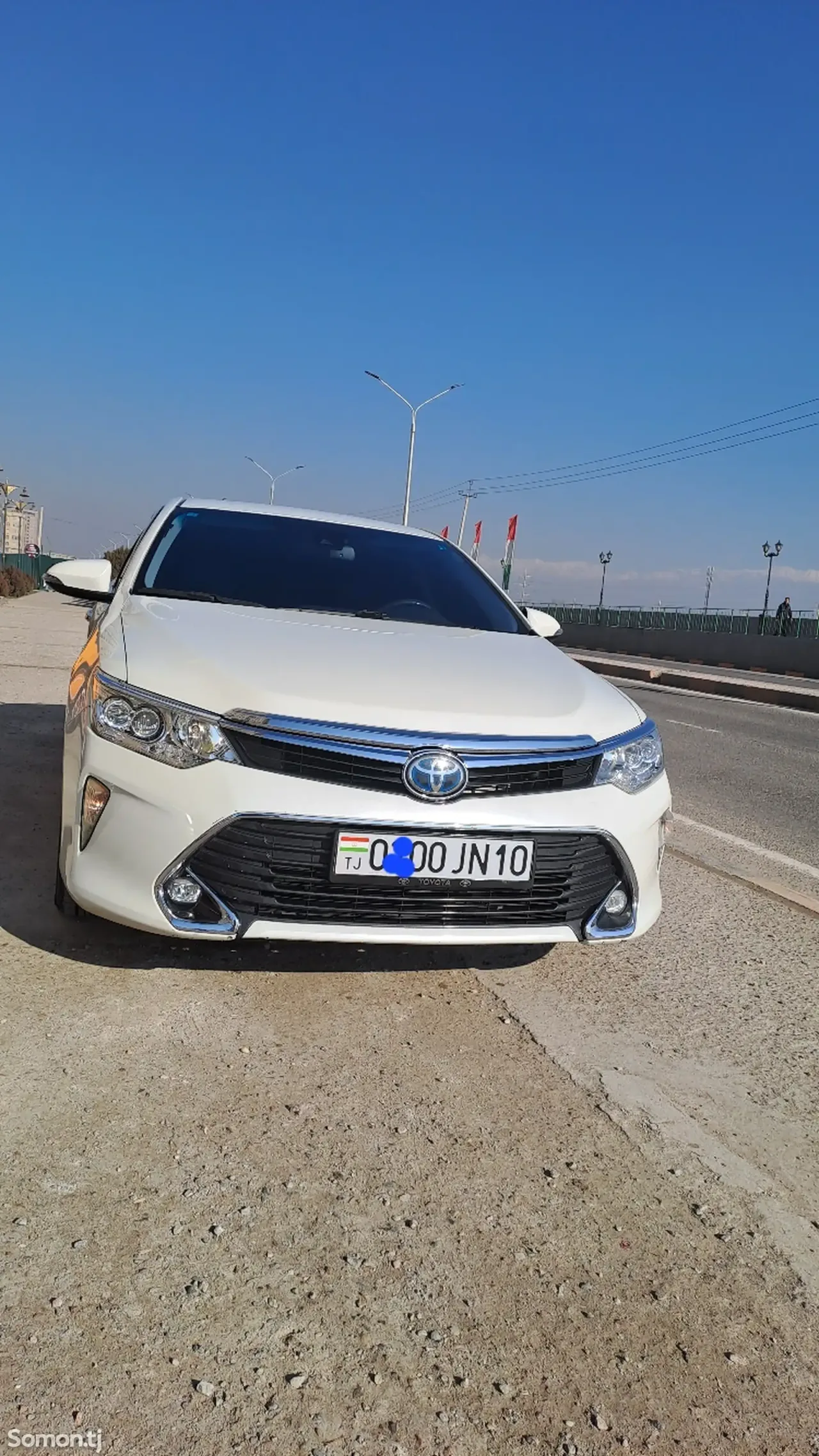 Toyota Camry 2016 · 2.5 AT