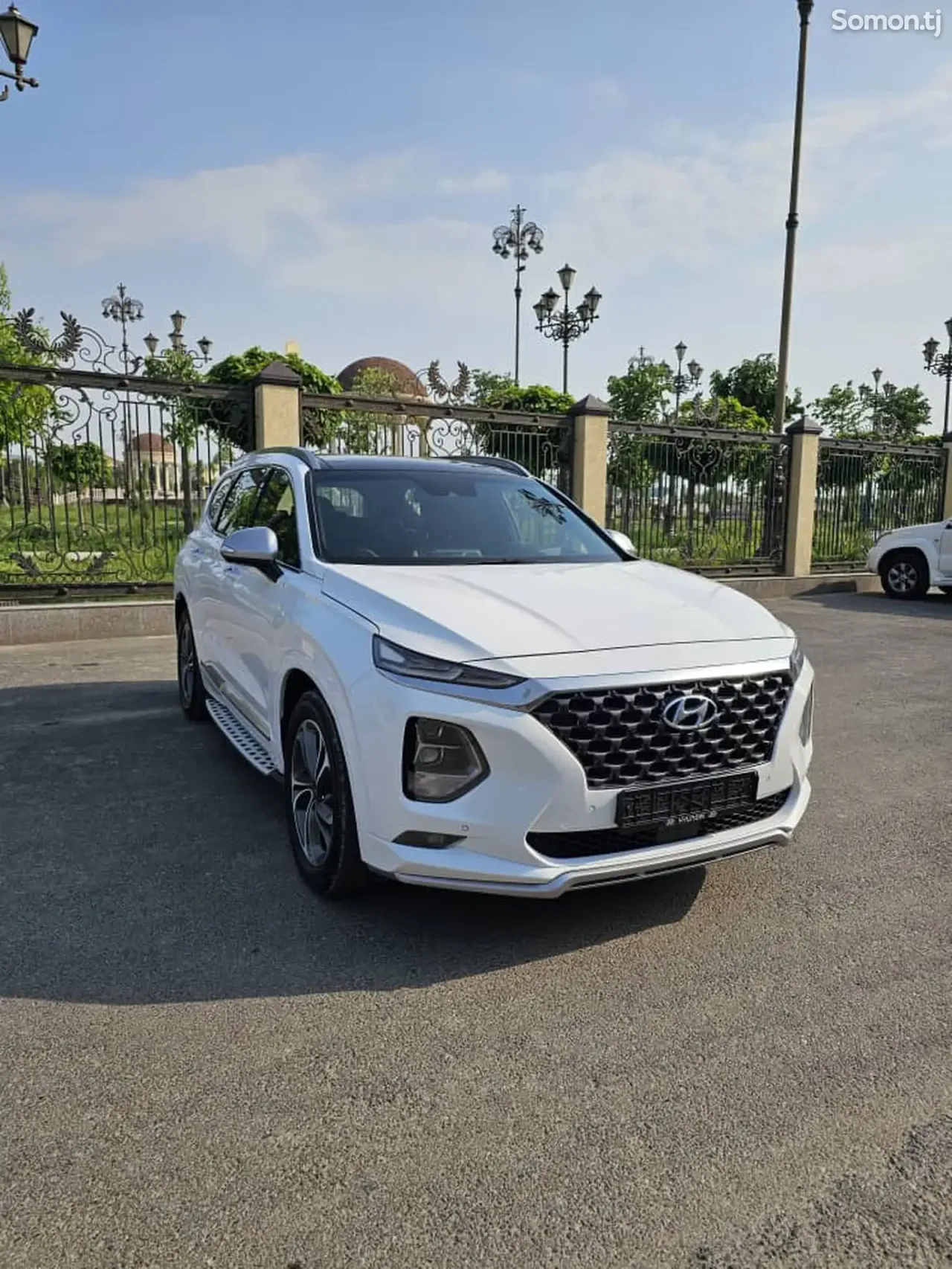 Hyundai Santa Fe 2019 · 2.2 AT