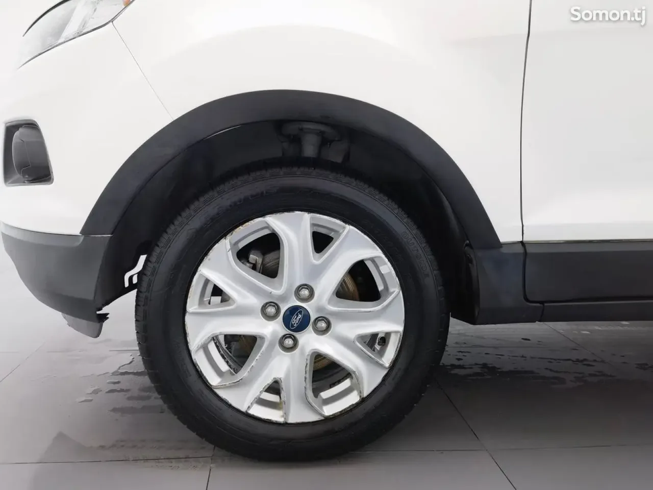 Ford Escort 2014 · 1.5 MT