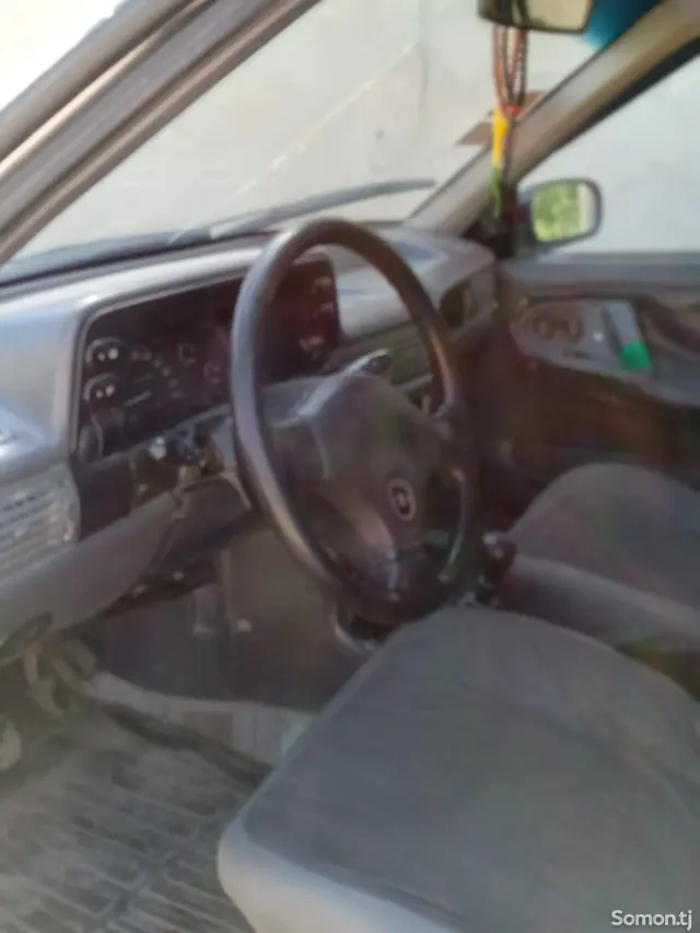 Daewoo Nexia 1996 · MT
