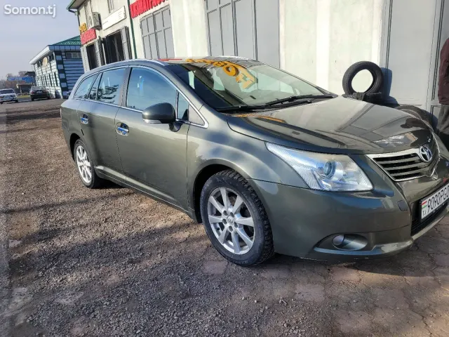 Toyota Avensis 2009 · 2.0 MT