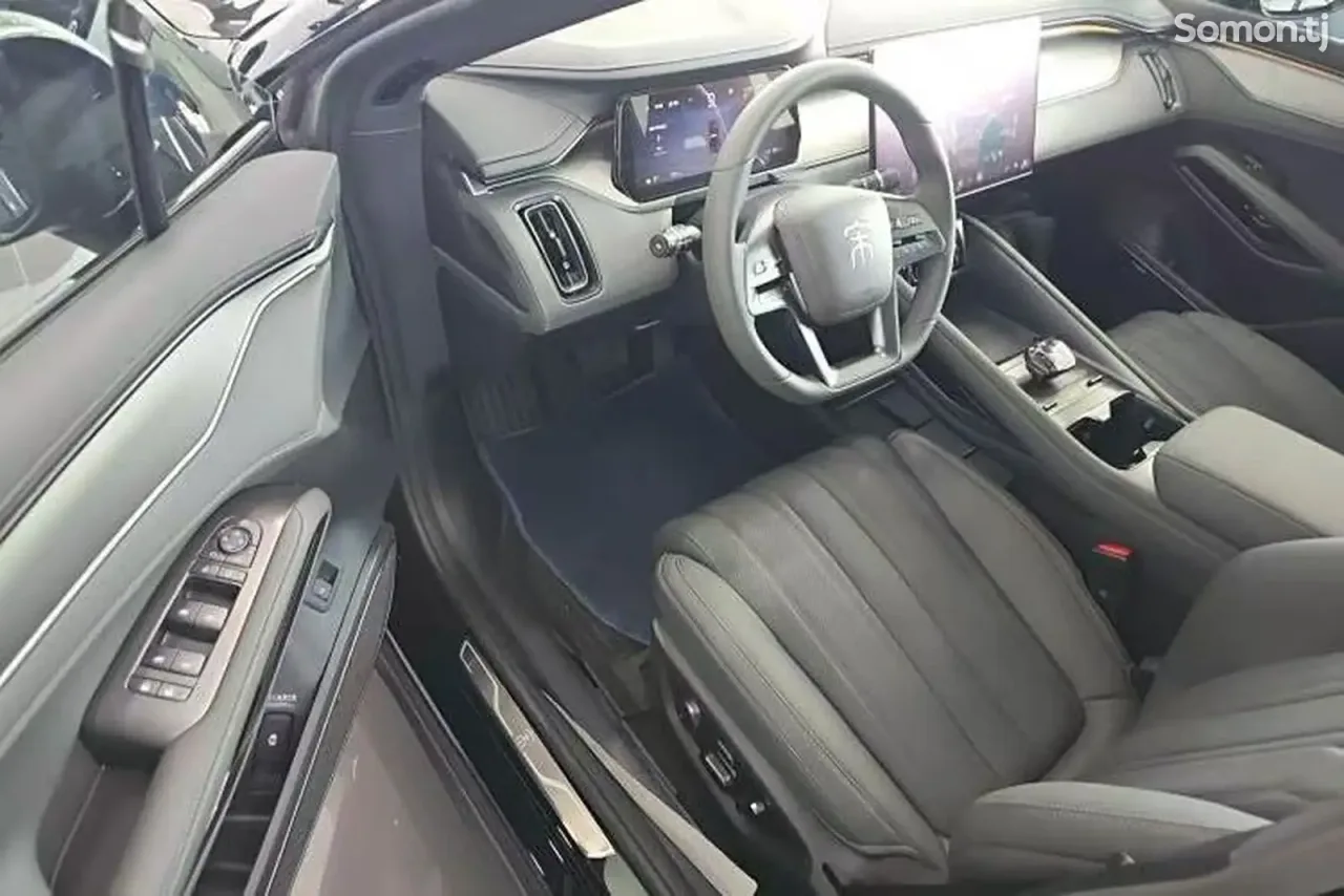 BYD Song L 2025 · AT