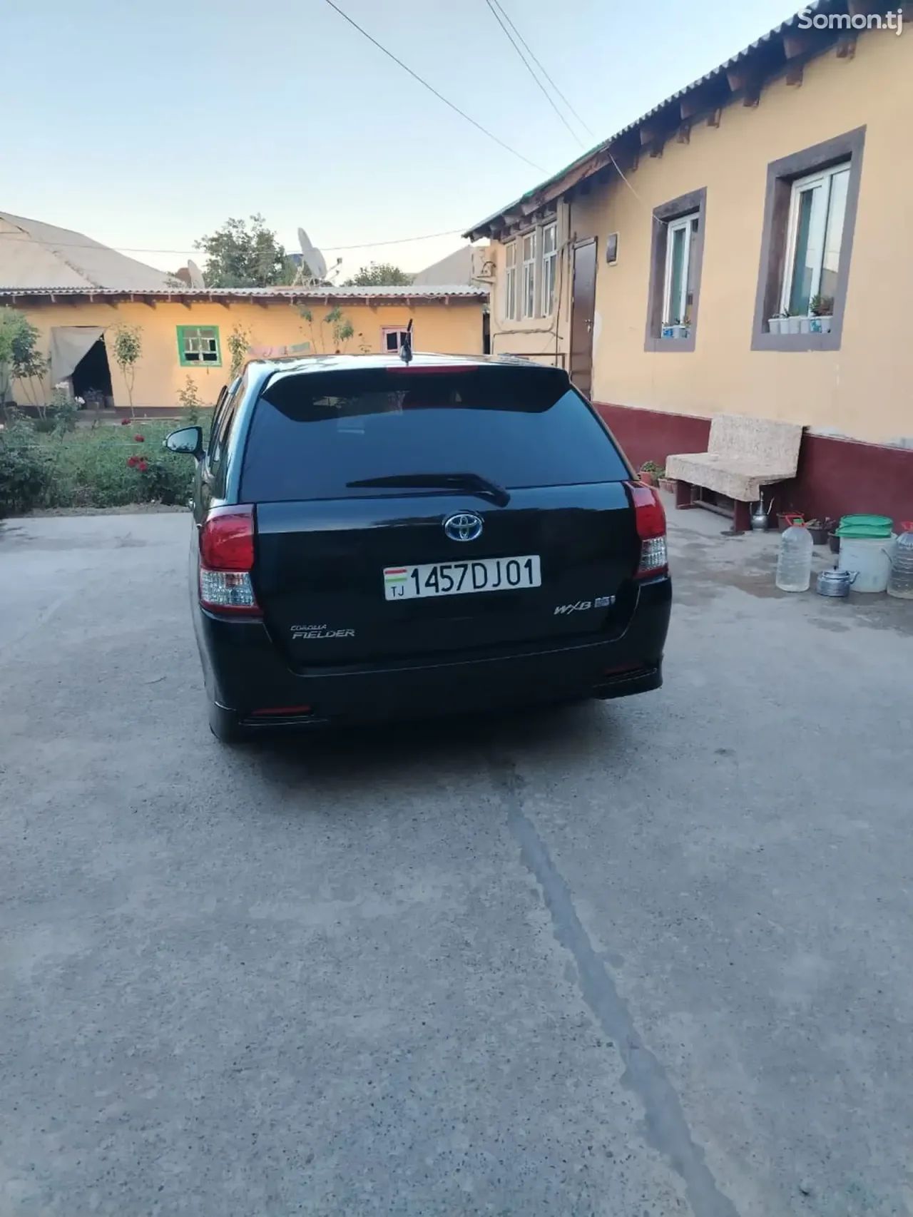 Toyota Fielder 2014 · 1.5 AT
