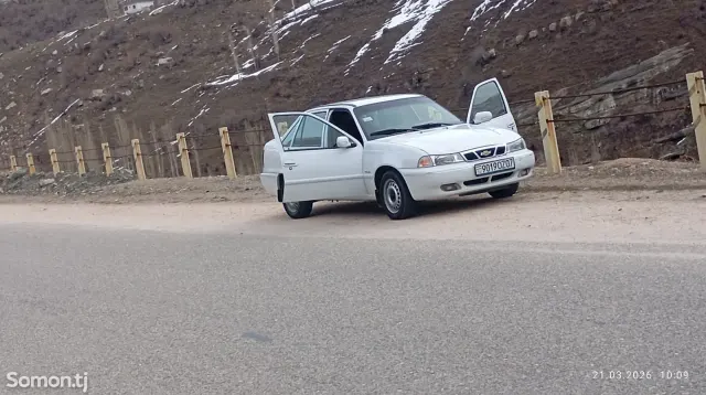 Daewoo Nexia 1996 · 1.6 MT