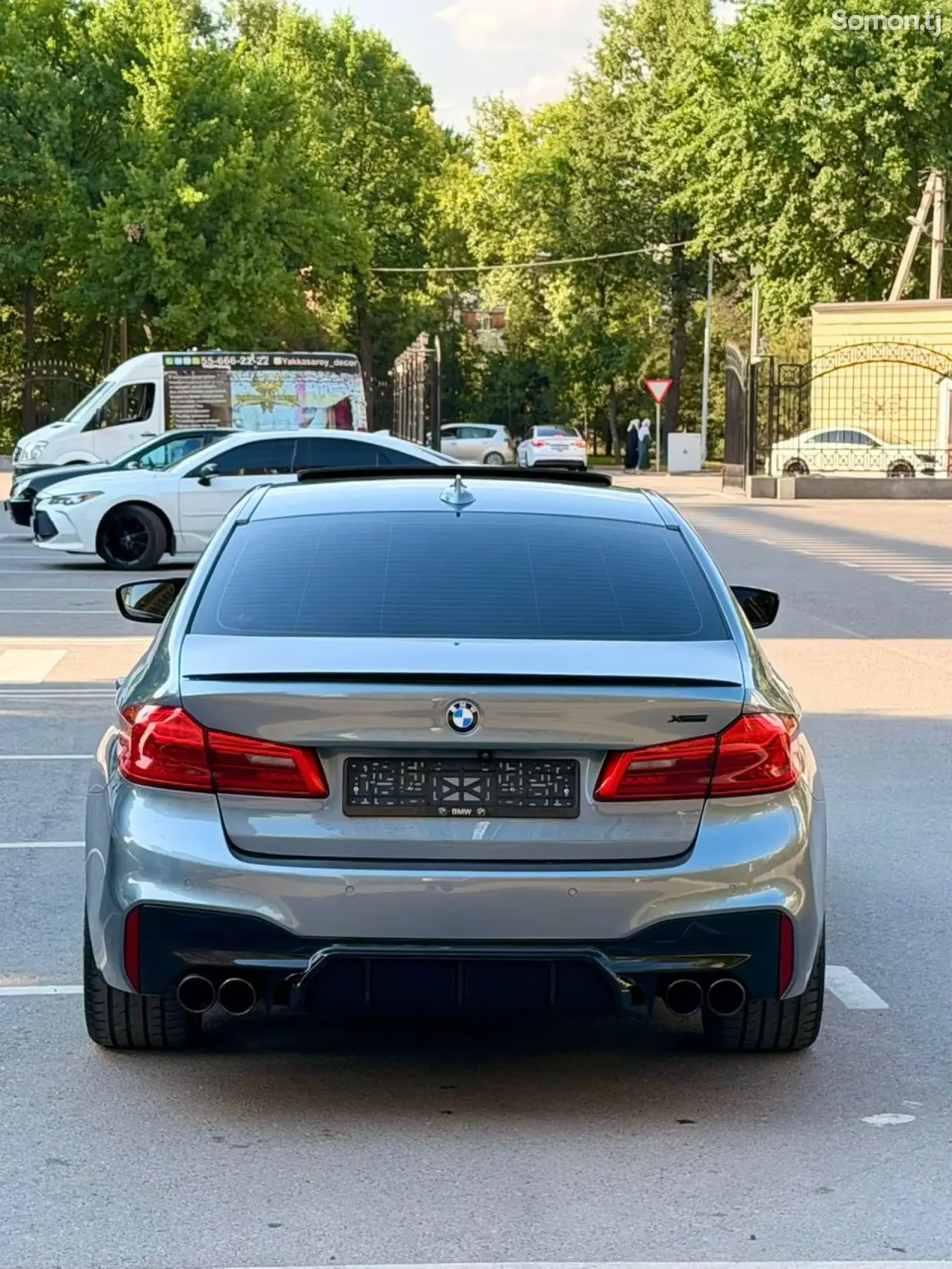 BMW 5 series 2017 · 2.0 AT