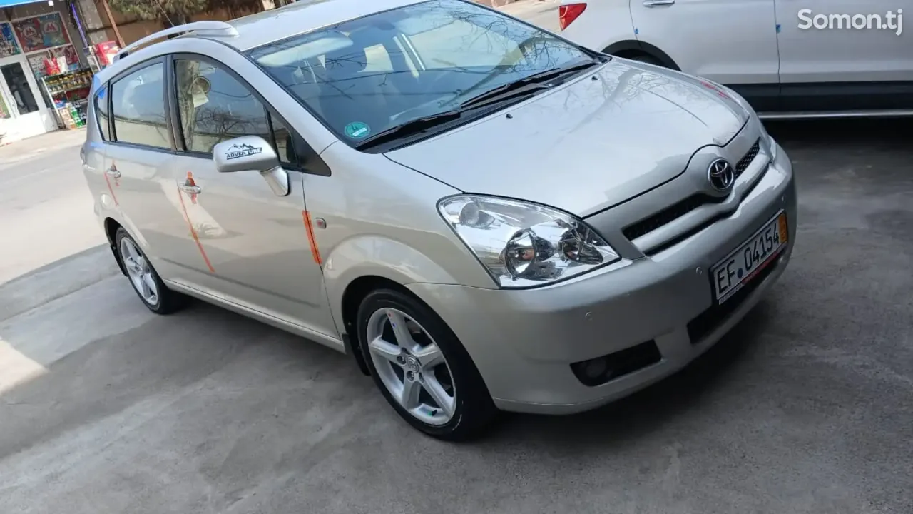Toyota Corolla Verso 2006 · 1.8 MT