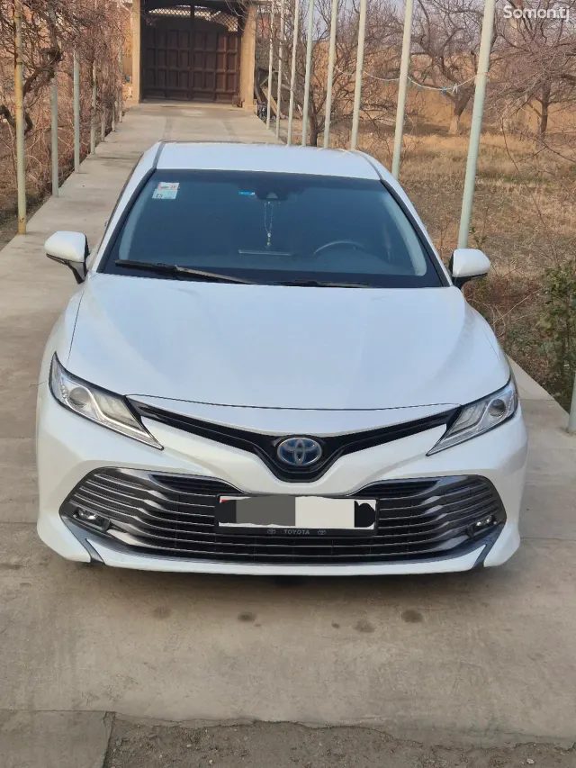 Toyota Camry 2018 · 2.5 AT