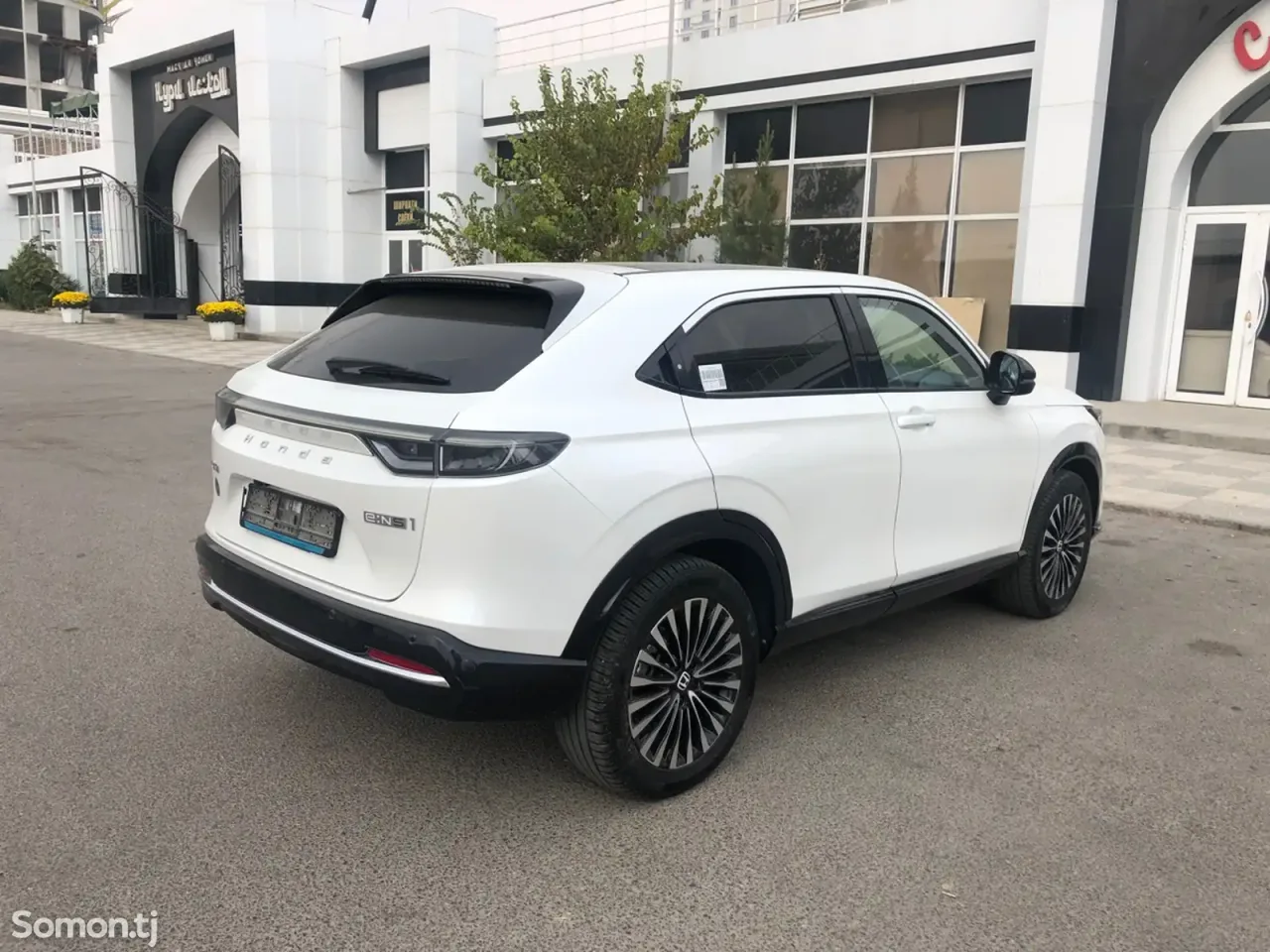 Honda eNP2 2023 · AT
