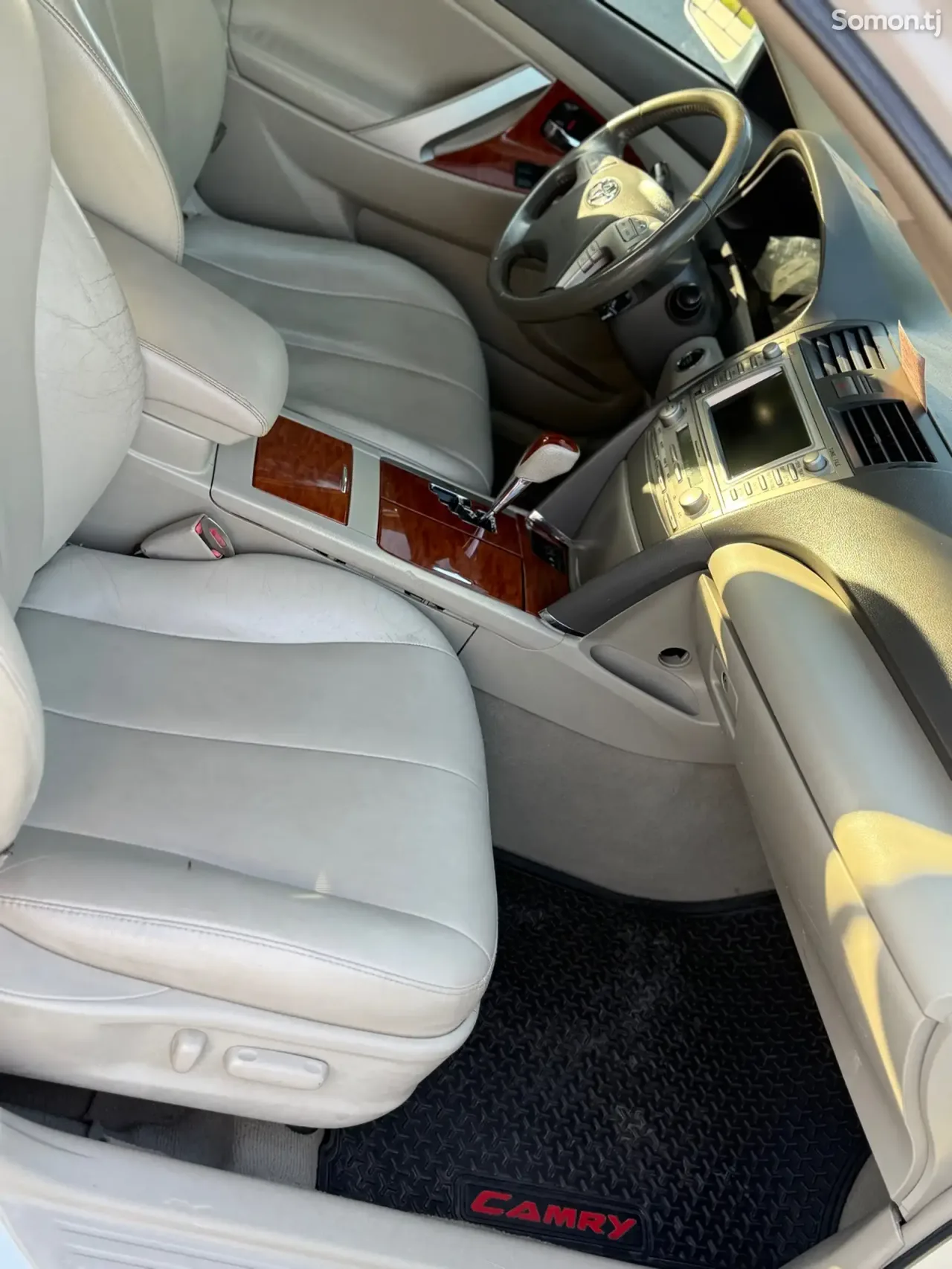 Toyota Camry 2011 · 3.5 AT