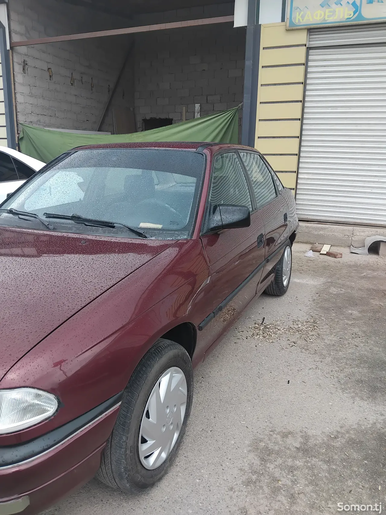 Opel Astra F 1993 · 1.6 MT