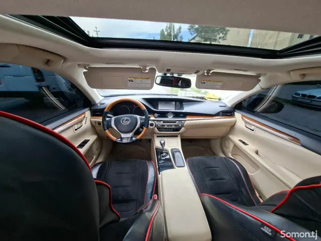 Lexus ES series 2015 · 3.0 AT