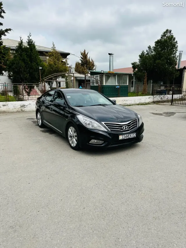 Hyundai Grandeur 2012 · 3.0 AT