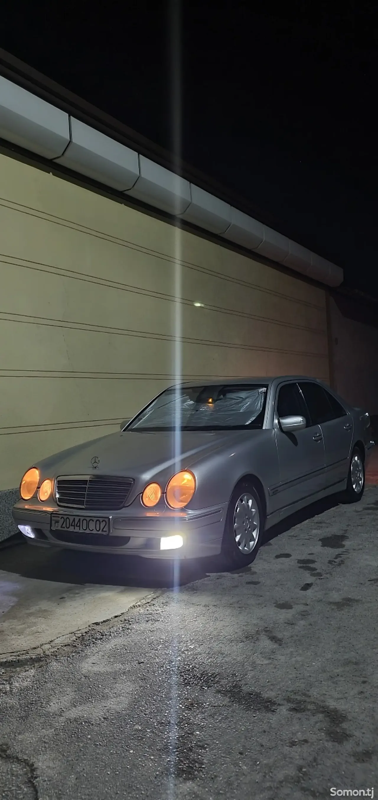 Mercedes-Benz E class 2001 · 2.4 AT