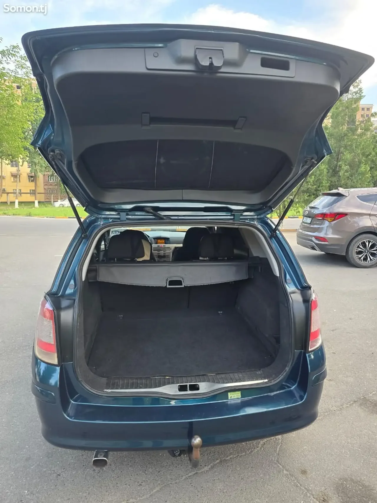 Opel Astra H 2008 · 1.6 MT