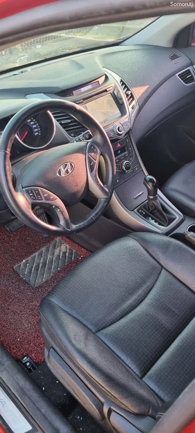 Hyundai Avante 2014 · 1.6 AT